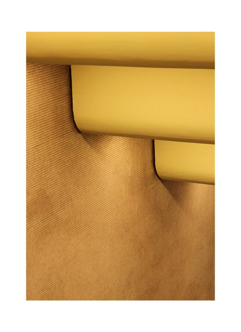 Yellow U-Bahn - Image 2